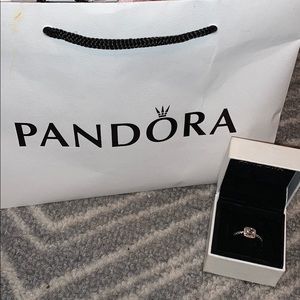 Pandora Ring